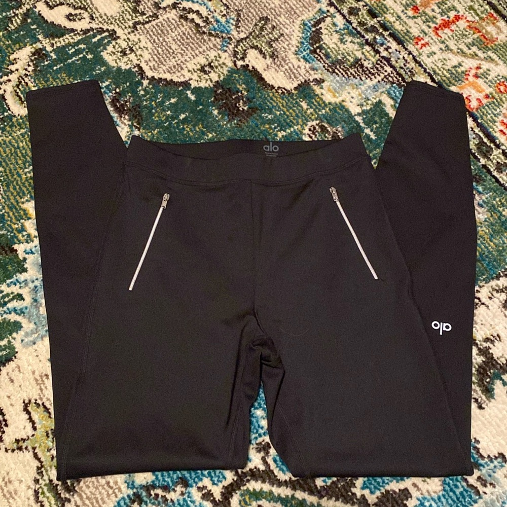 ALO leggings - size small
